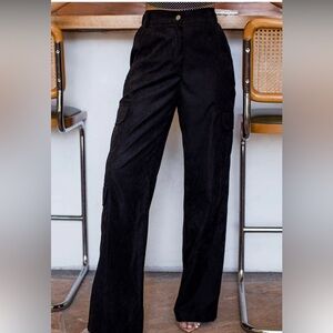 Black pants size small